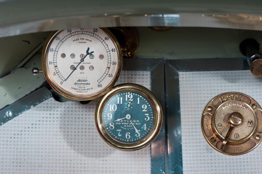  Chalmers Model 9 Torpedo Roadster 1912 года  (фото 4 из 19)